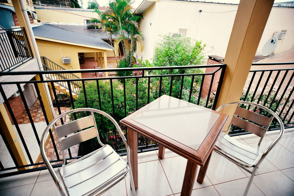 Hotel Lilian Puerto Iguazu Bagian luar foto